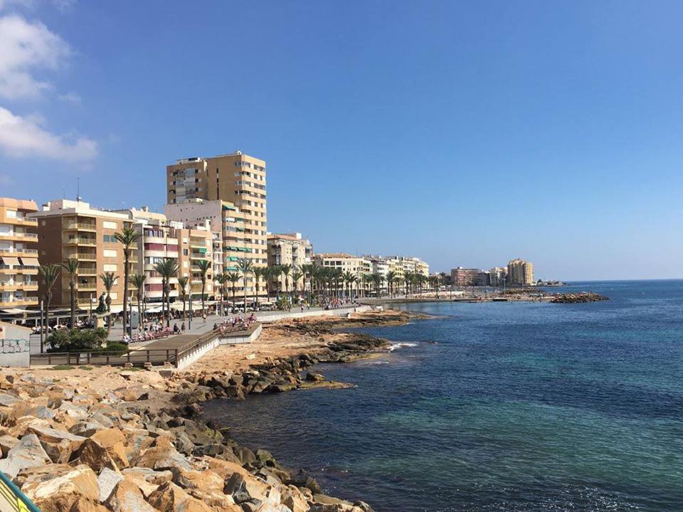 Appartement Blancosol In La Mata ตอร์เรเวียคา ภายนอก รูปภาพ