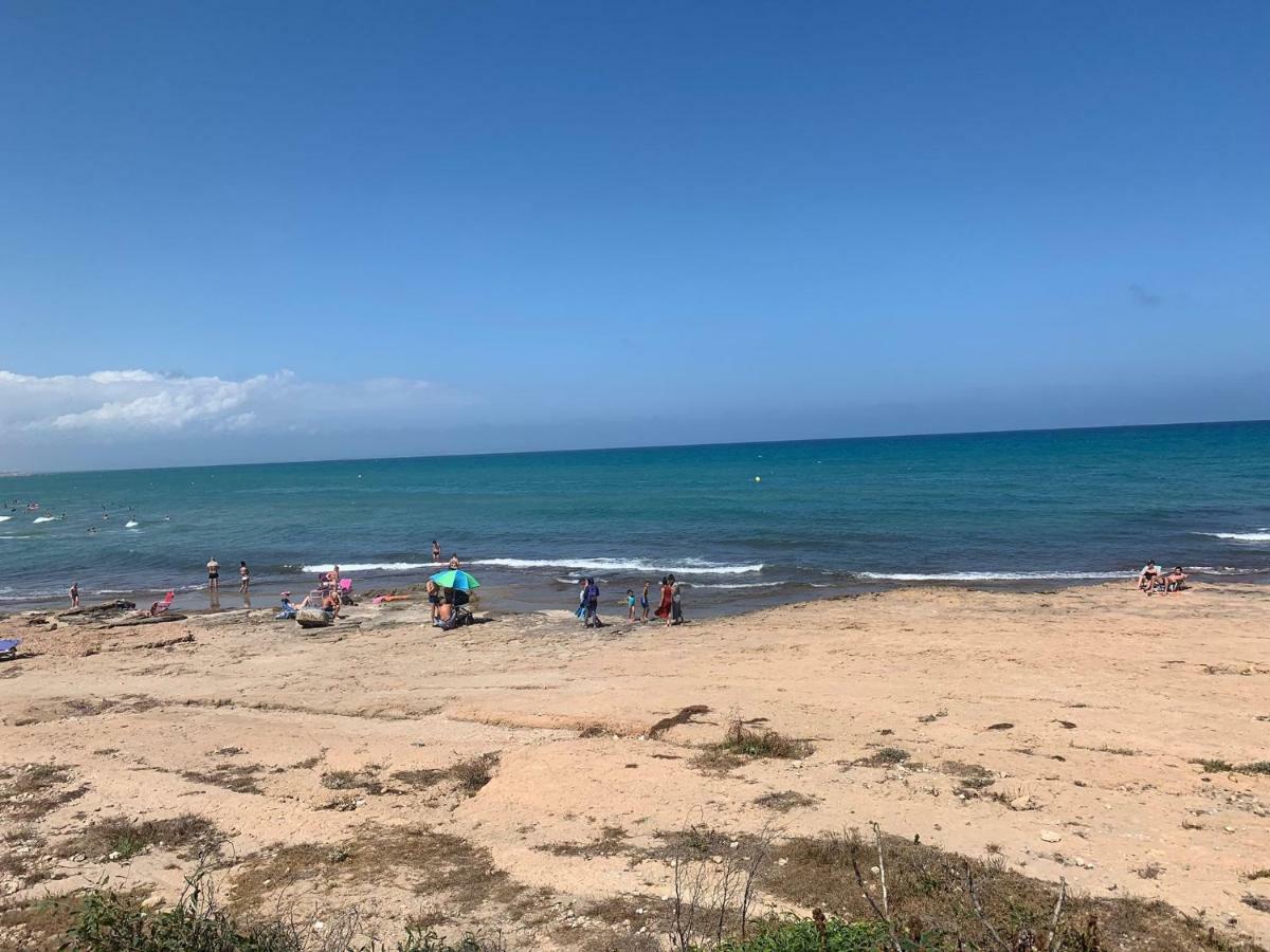 Appartement Blancosol In La Mata ตอร์เรเวียคา ภายนอก รูปภาพ